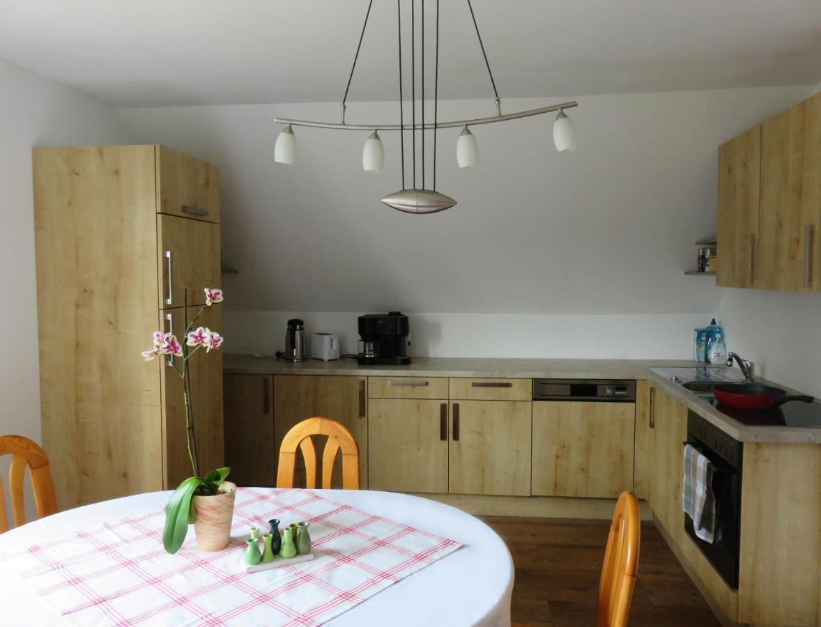 Ferienwohnung Martina Sinzing Eksteriør billede